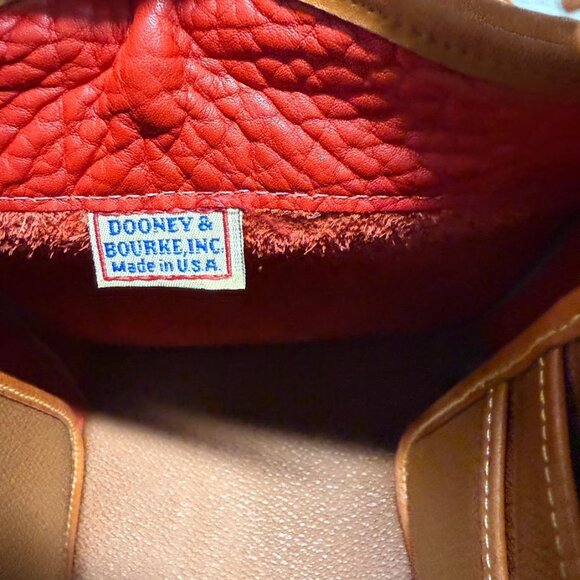 RARE Red Vintage Dooney & Bourke All Weather Leather Gladstone Bag - Picture 3 of 11